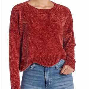 Lush Scallop Edge Chenille Sweater Size XXL